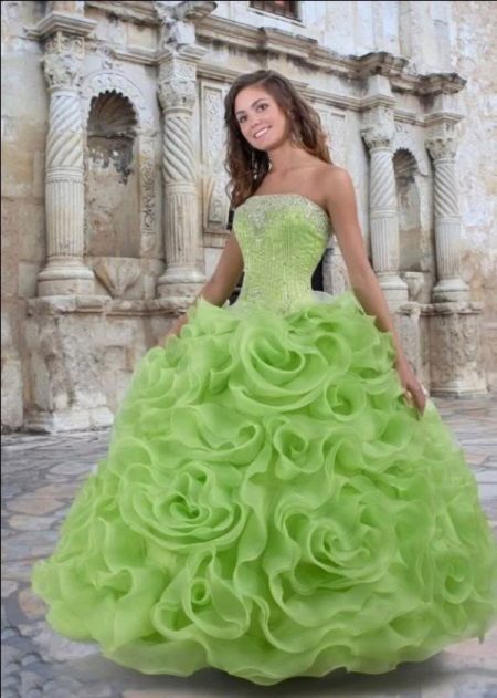 Vestido de novia verde magnifico