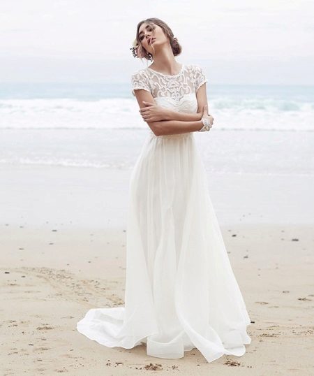 Gaun pengantin dalam gaya vintaj dari Anna Campbell