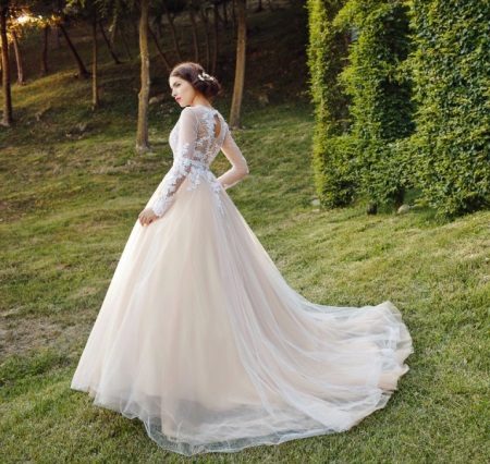 Vestido de noiva cor marfim