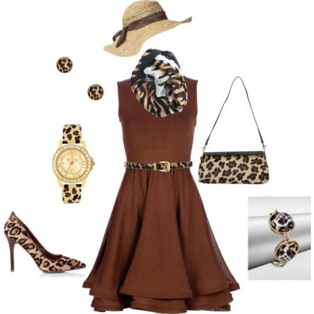 Accessories for short brown dress